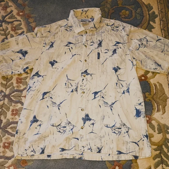 Button down shirt - Picture 3 of 4